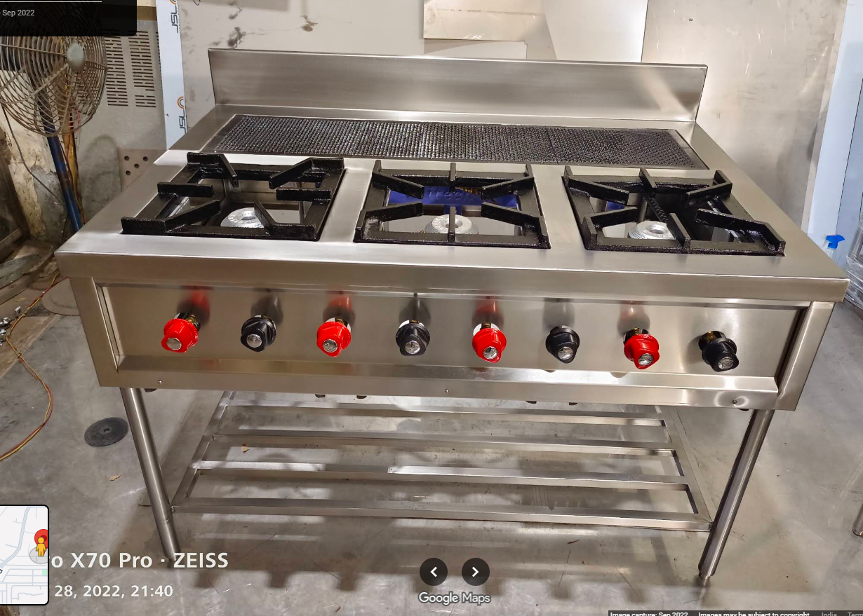 3 Burner Commercial Gas Cooking Range with Grill Section